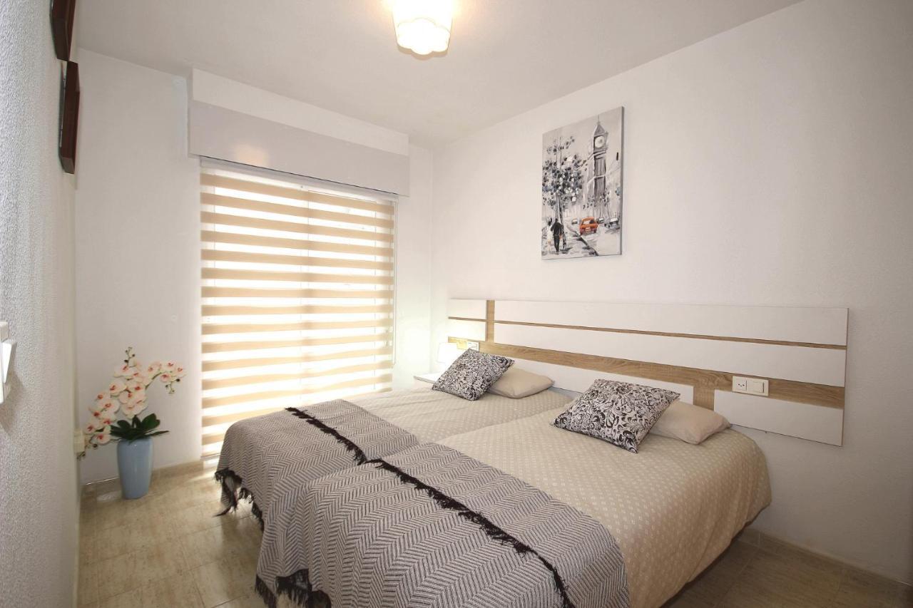 Del Cura Beach Apartment Τορεβιέχα Εξωτερικό φωτογραφία