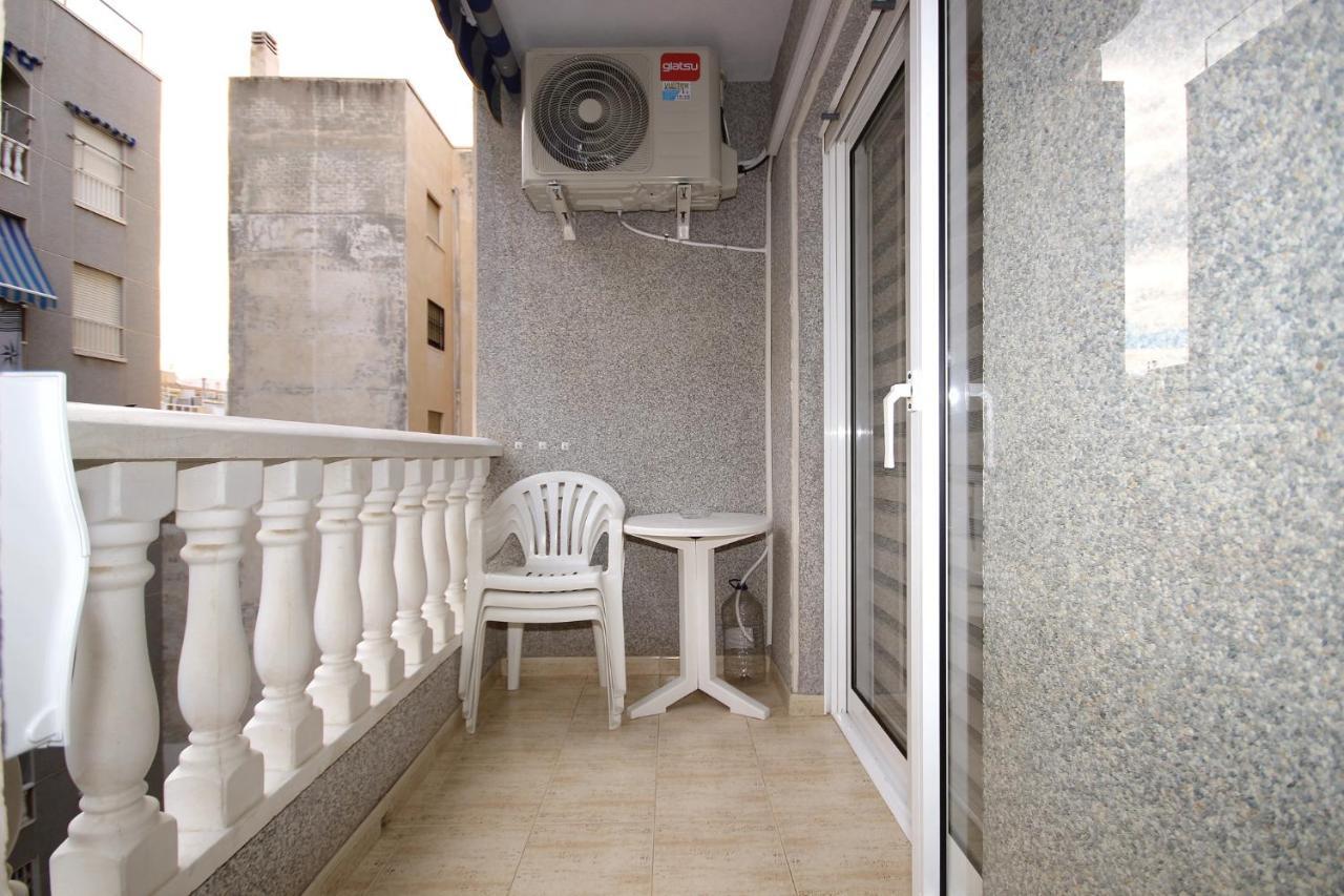 Del Cura Beach Apartment Τορεβιέχα Εξωτερικό φωτογραφία